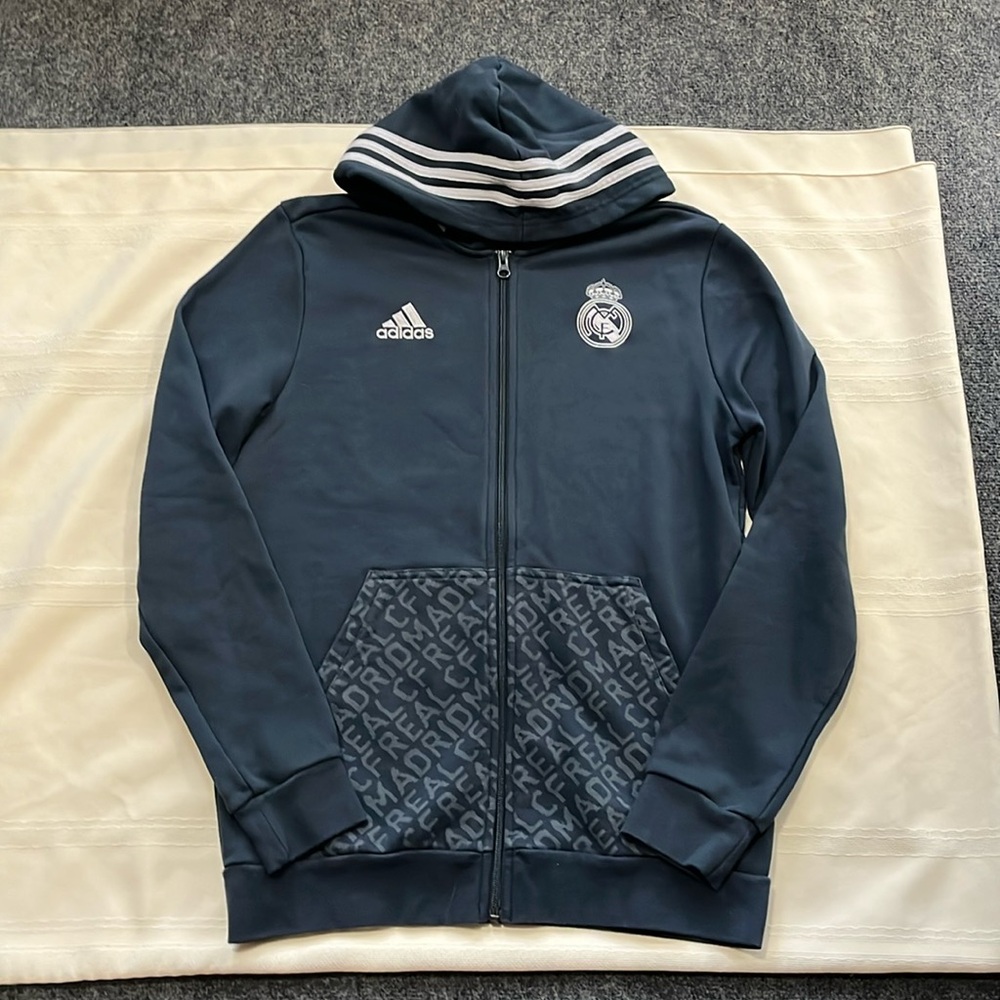 Adidas Real Madrid full zip hoodie euc Sz 15/16 bundle to save